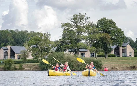 Vakantiepark met zwemvijver - Landal Village l'Eau d'Heure