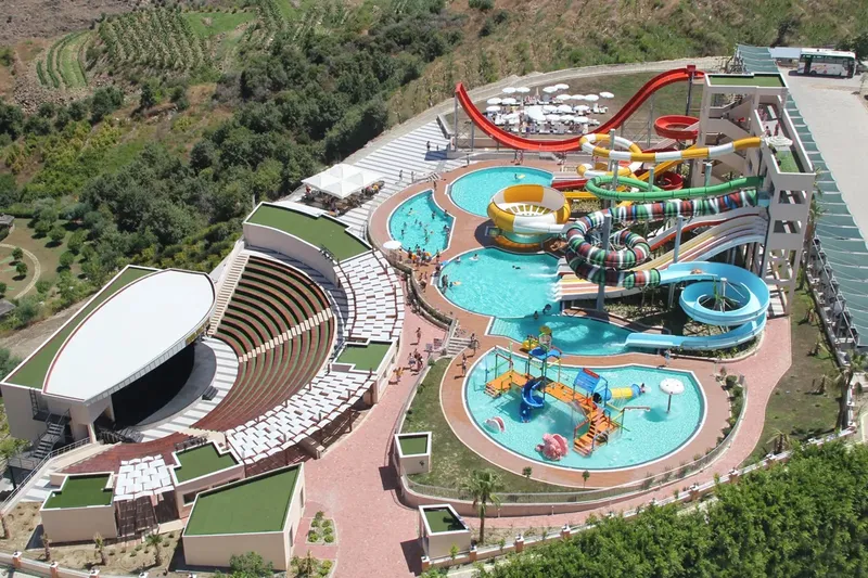 Gold City Hotel 