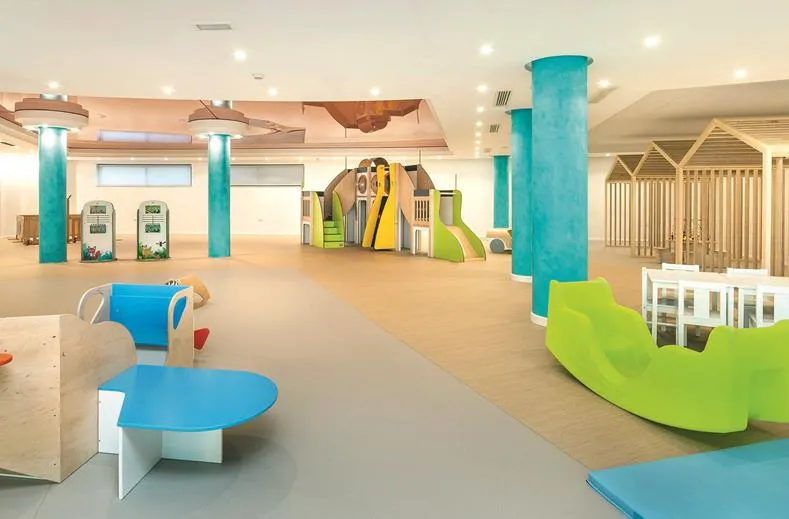 Hotel Cala Mandia