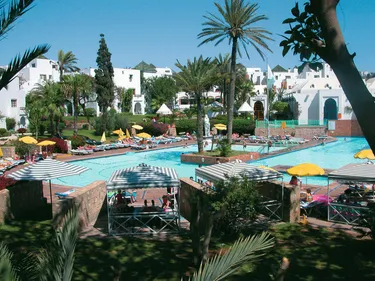 Hotel El Pueblo Tamlelt