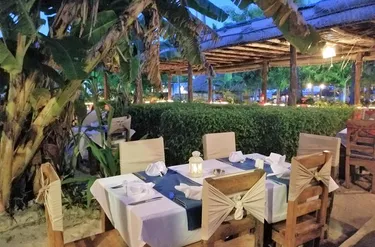 Paradise Beach Resort 