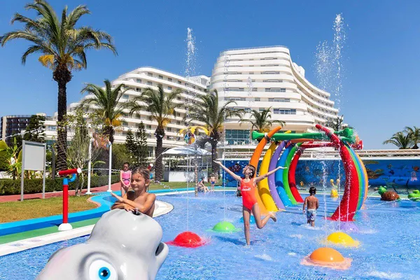 Hotel Miracle Resort in Antalya