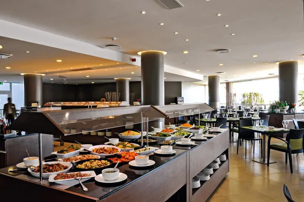 Aparthotel Four Views Oasis