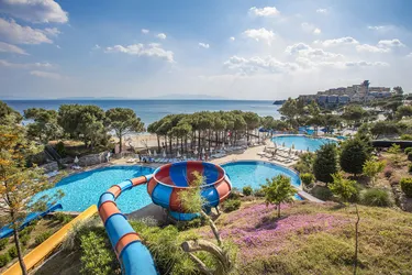 Aria Claros Beach & Spa Resort