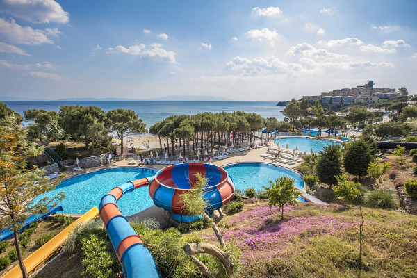 Aria Claros Beach & Spa Resort