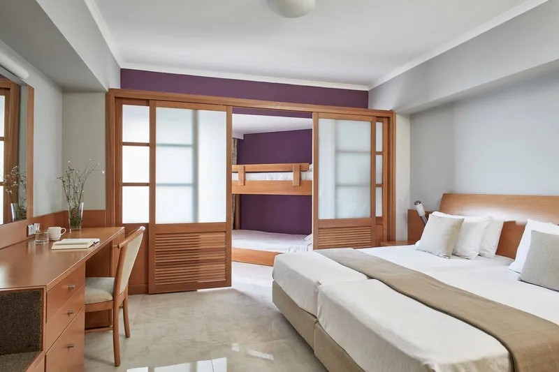 kindvriendelijk-hotel-esperides-beach-4-in-faliraki-griekenland (10).jpg