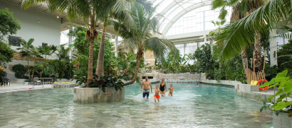 Wildwaterbaan glijbaan Park Allgäu Zwarte Woud Duitsland zwembad waterattractie gezinsvakantie kinderen waterpret vakantiepark