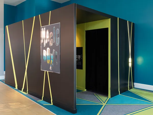 Grand Magic (Magic Circus Hotel)