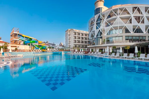 Hotel Side Crown Sunshine