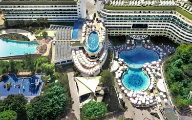 A Good Life Utopia Family