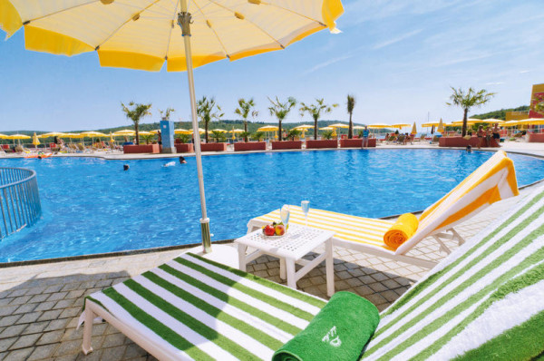 Aparthotel Del Mar