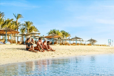 Hotel SUNRISE Marina Resort