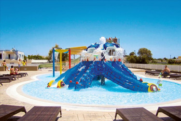 Pelagos Suites Hotel & Spa