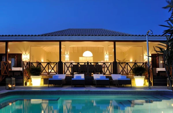 Papagayo Beach Resort