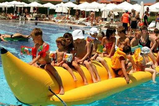 Waterpret bij Hotel Sueno Beach