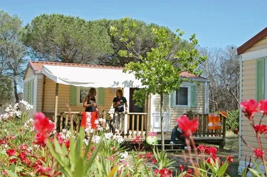 Camping Parc Saint James Oasis Village