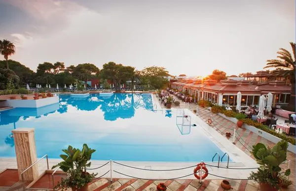 ROBINSON Club Apulia 