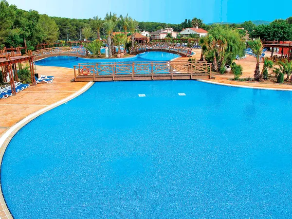 Camping Torre de la Mora