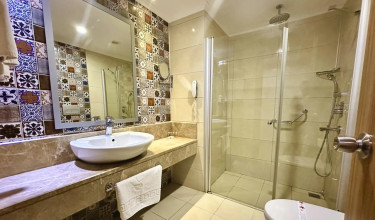 Blue Wave Suite Hotel