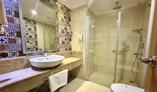 Blue Wave Suite Hotel 