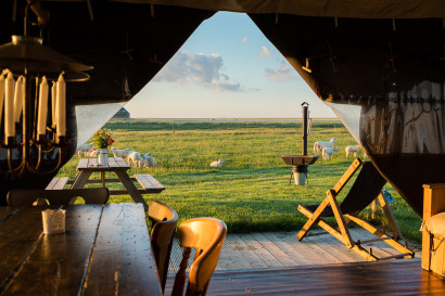 Bijzonder overnachten in een Tenthuisje op een BoerenBed camping