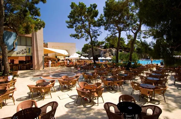 Hotel Blue Waters Club