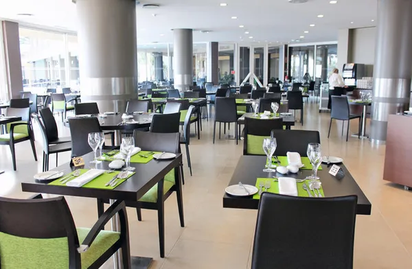 Aparthotel Four Views Oasis