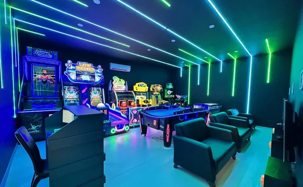 Blue Wave Suite Hotel 