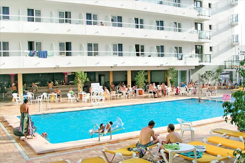 Hotel Port Fiesta Park