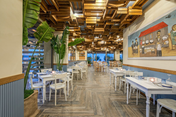 hotel-louis-amada-colossos-resort (10).jpg