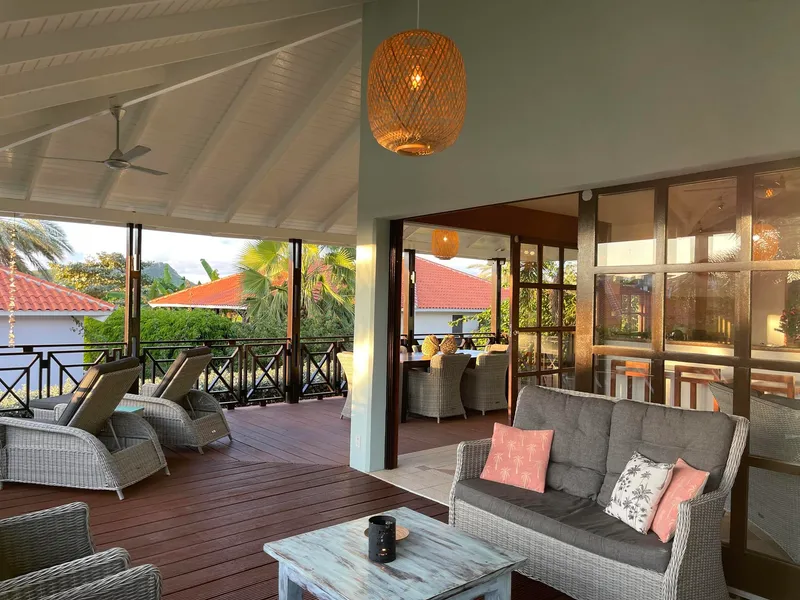 The Blue Bay Beach Villa - master bedroom, slaapkamer 1