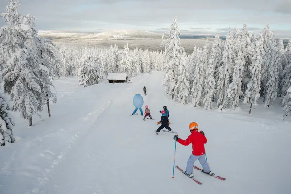 Zweden: skiën, sleeën en chillen in de sneeuw