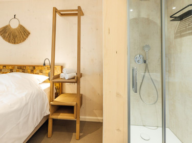 NIEUW: Wakker worden in de Woodland Cabin op Lake Resort