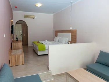 Hotel Filerimos Village