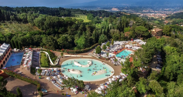 Gustocamp: camping Norcenni Girasole VIllage