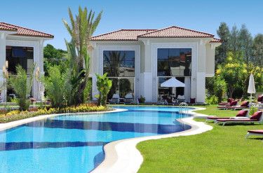 Paloma Oceana Resort