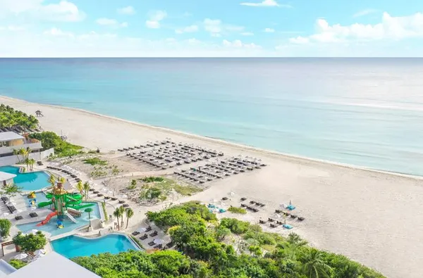 Sandos Playacar Beach Resort & Spa