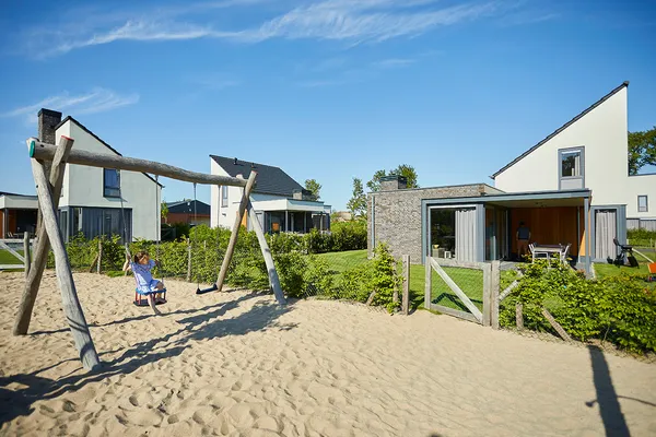 Een van de bungalows die je kunt boeken tijdens de Peuterweken bij De Leistert