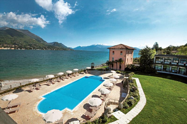 Parkhotel Casimiro Village
