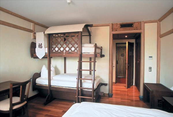 Pretpark vakantie naar Hotel Ling Bao in Phantasialand - Duitsland