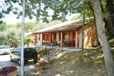 Camping Villaggio Cerquestra