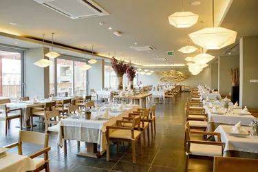 Hotel Oasis Salinas Sea