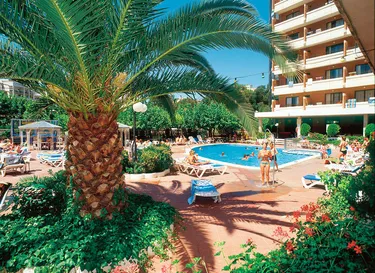 Hotel California Garden