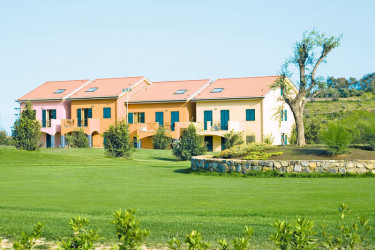 Residence Castellaro Golf Resort