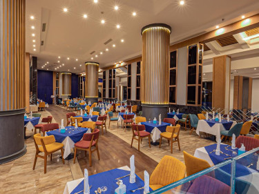 Titanic Aqua Park Resort