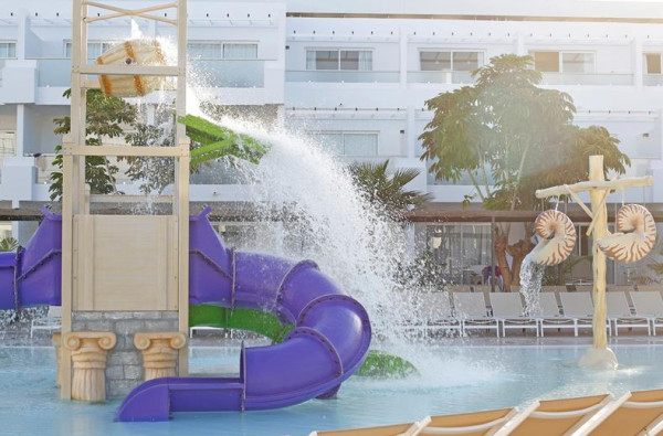 Aequora Lanzarote Suites