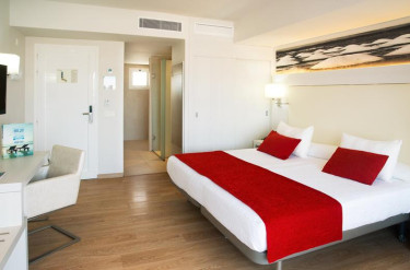 Aequora Lanzarote Suites