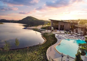 Duik in de magie: zeemeerminzwemmen bij Terhills Resort elke donderdag en zondag!