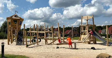 De Leistert opent nieuwe speeltuin op Buitenhof