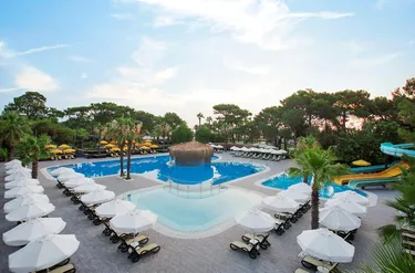 Paloma Foresta Resort